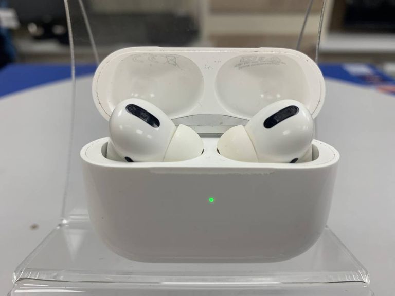 Apple AirPods Pro (MWP22)