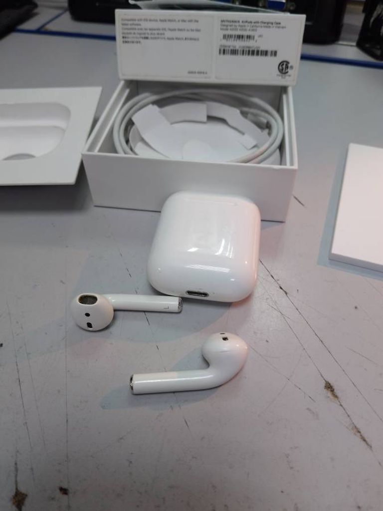 Apple airpods 2 gen a1602.a2032+a2031 2019г.