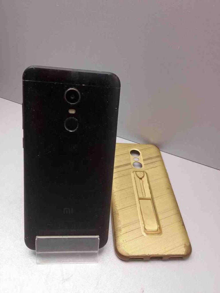 Дешево Xiaomi Redmi 5 Plus 32Gb з ломбарду