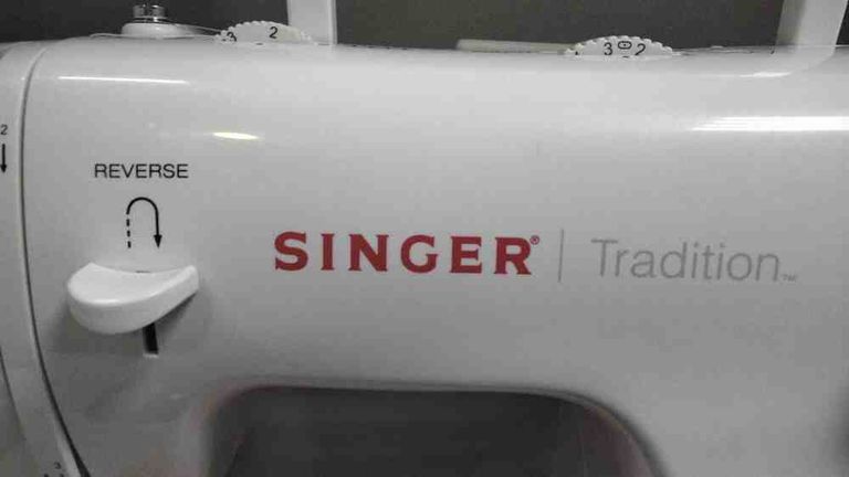 Оголошення Singer Tradition 2263 Б/У