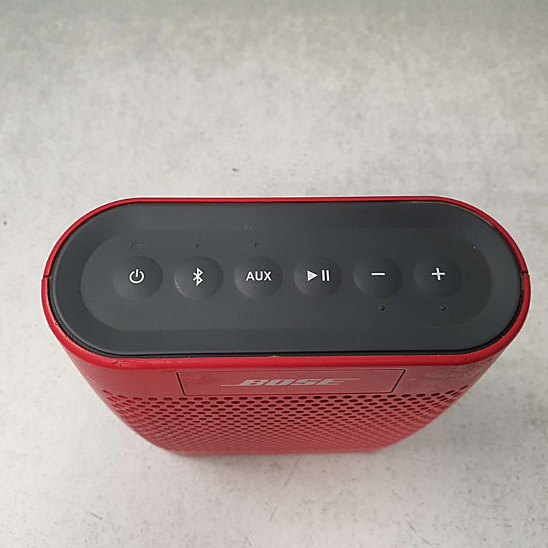 Дешево Bose SoundLink Color II Coral Red SLcolor/red з ломбарду