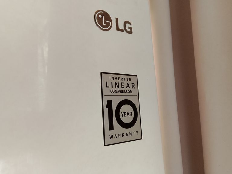 Дешево LG GN-H702HEHZ з ломбарду