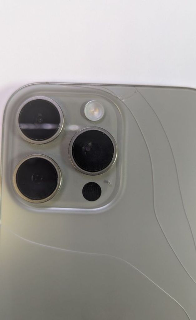 Apple iphone 16 pro max 256gb Код:01-200548169. Зображення 9