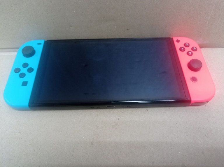 Купить Nintendo switch oled Б/У
