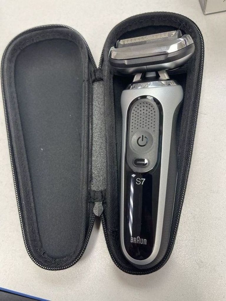 Купити Braun Series 7 71-S1000s Б/У