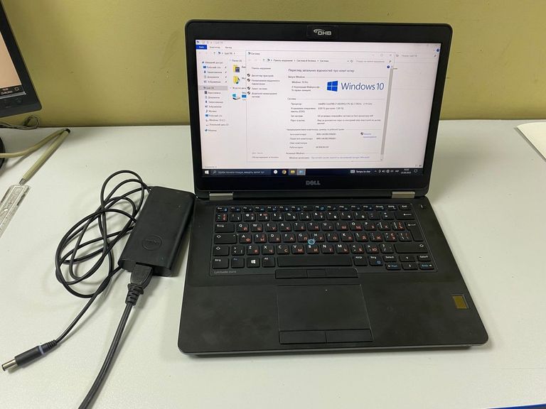 Купить Dell 14/core i7 6820hq ddr3/8gb ddr3/hdd *відсутній/ssd 240 gb/*інтегрована Б/У
