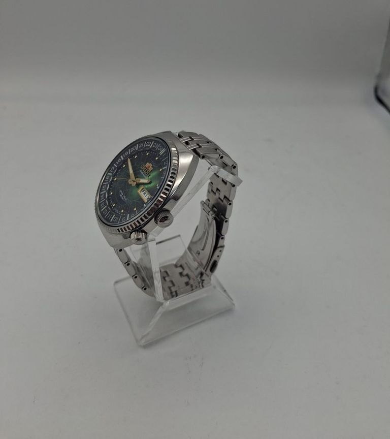 Дешево Orient f692-uas0 c2t0231 з ломбарду