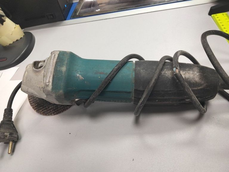 Дешиво Makita GA5030 с ломбарда