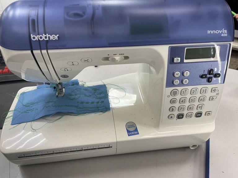 Дешево Brother innov-is nv-400 з ломбарду