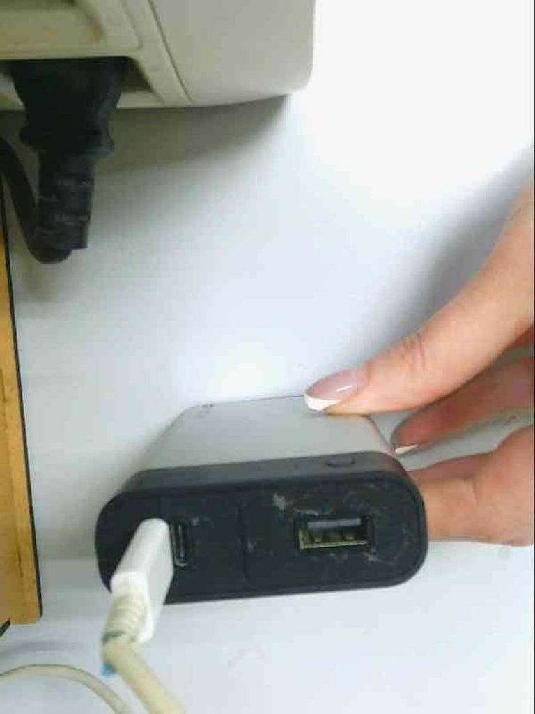 Оголошення Mophie encore 10k power bank charger usb-c Б/У