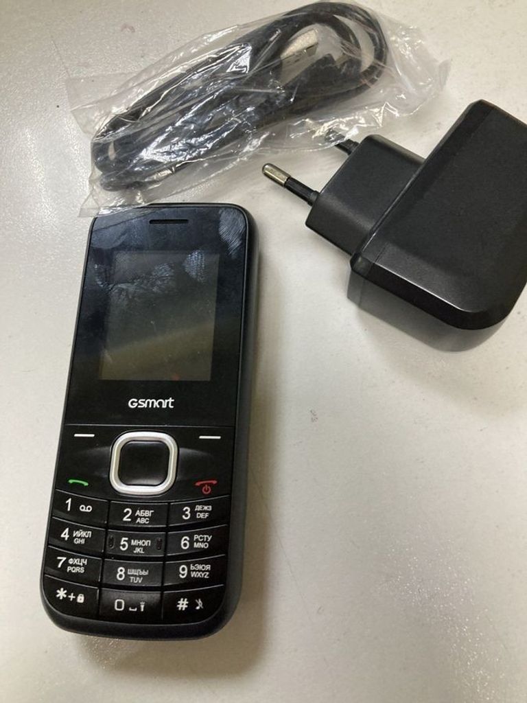 Купити Gigabyte gsmart f180 Б/У