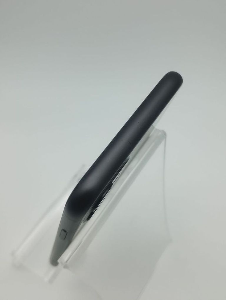 Apple iPhone 11 64GB White (MWL82) Код:01-200783361. Изображение 9