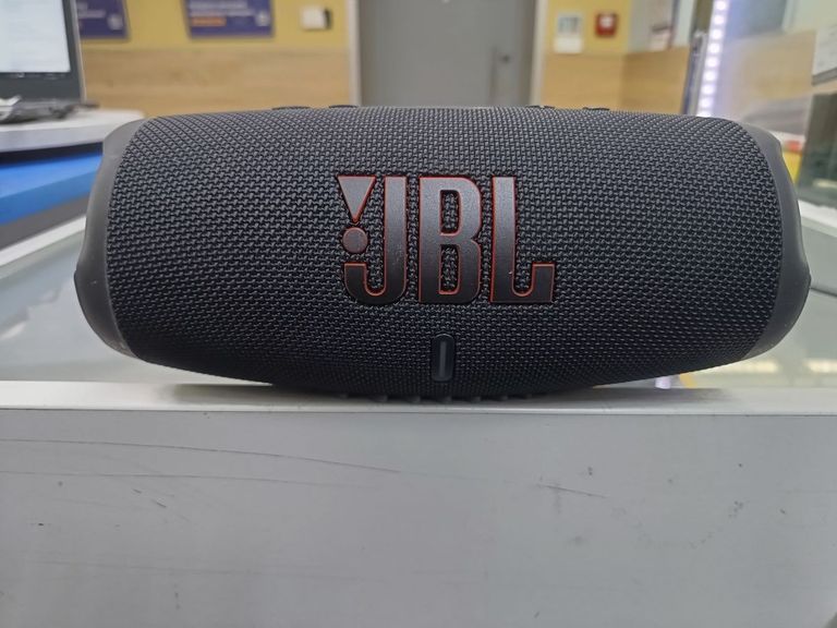 Купити Jbl Charge 5 Blue (JBLCHARGE5BLU) Б/У