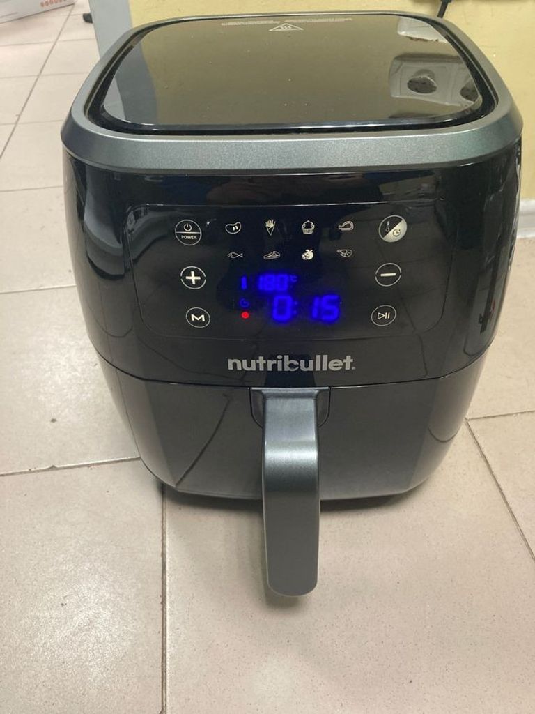 Дешево Nutribullet XXL NBA071B з ломбарду