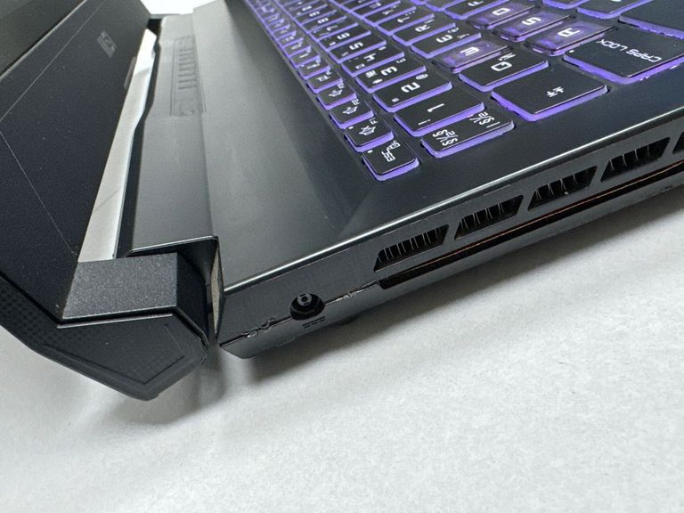 Msi 15/ryzen 7 8845hs ddr5/16gb ddr5/hdd *відсутній/ssd 512 gb/geforce rtx4060 8gb Код:01-200797840. Зображення 11