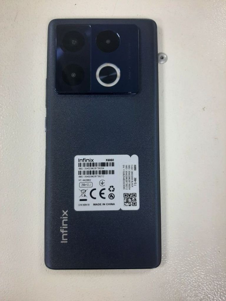 Объявление Infinix Note 40 Pro 12/256GB Obsidian Black (4894947019449) Б/У