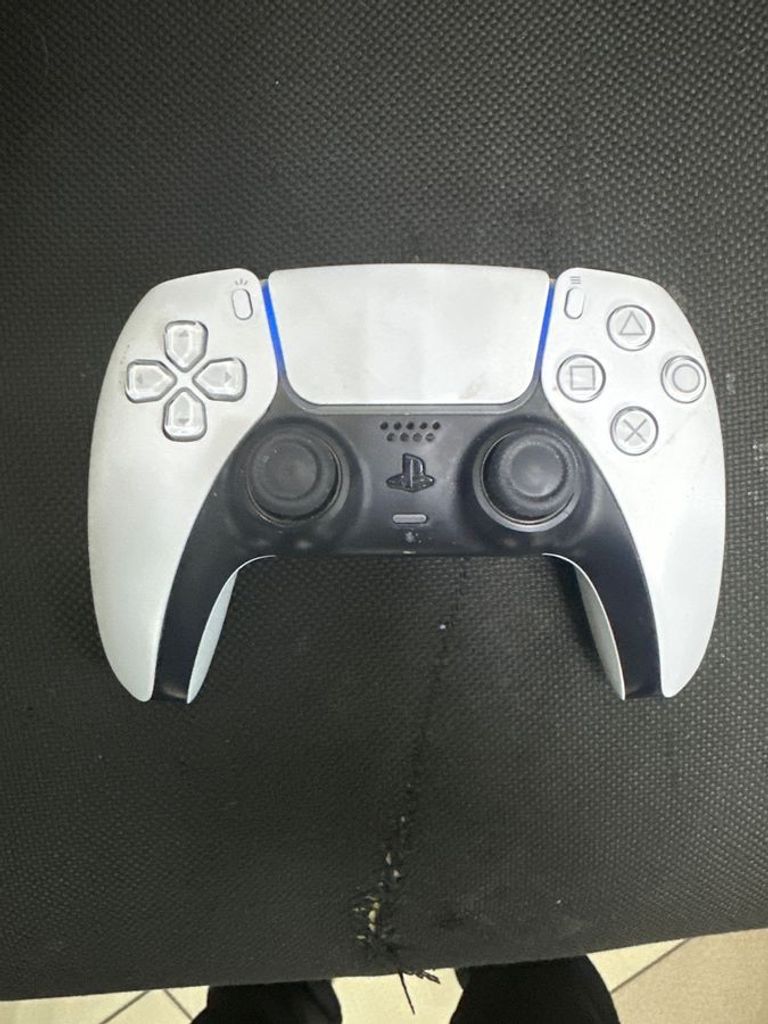 Купити Sony DualSense Black Б/У