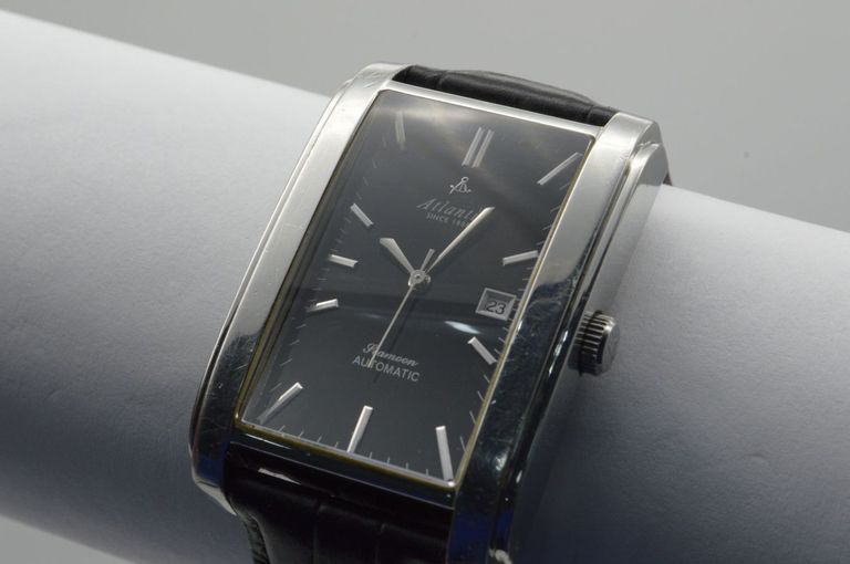 Дешиво Atlantic 67740.41.61 с ломбарда