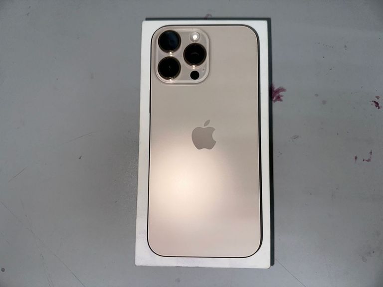 Оголошення Apple iphone 16 pro max 256gb Б/У