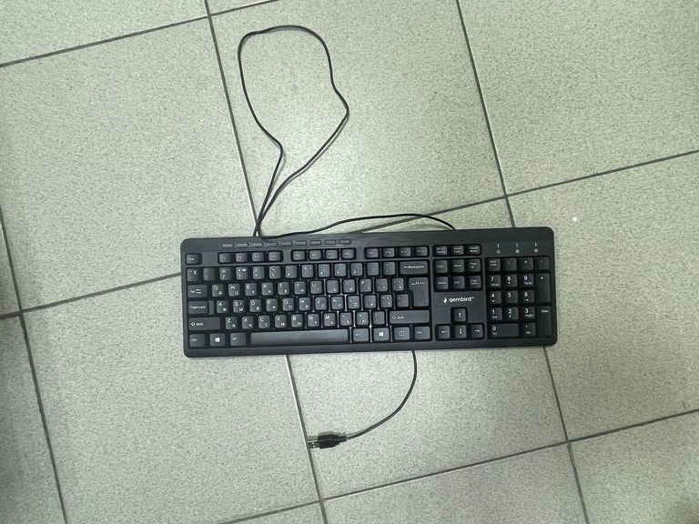 Оголошення Gembird KB-UM-106-UA Б/У