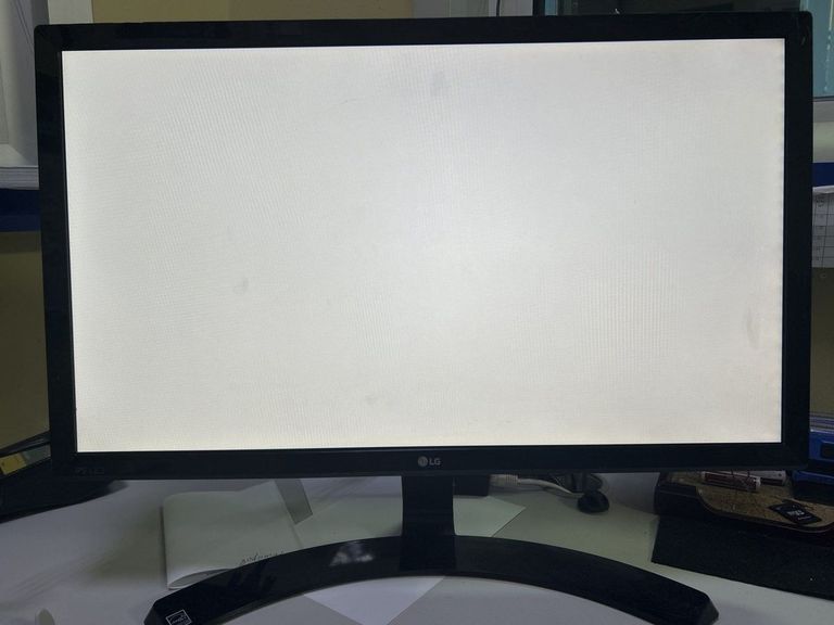 Оголошення LG 22MP58D-P Б/У