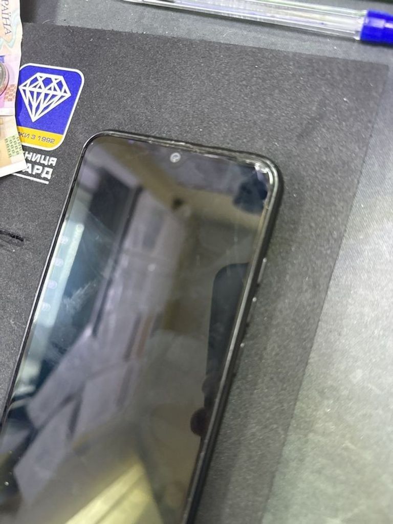 Дешиво Xiaomi mi a3 4/64 с ломбарда