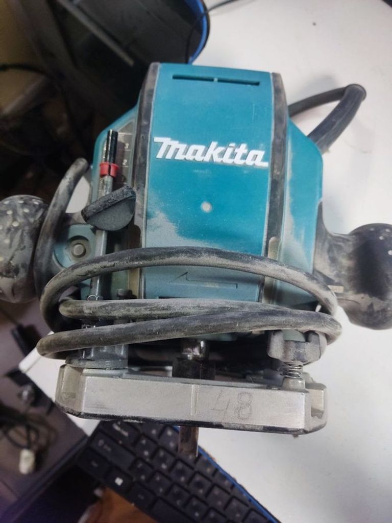 Купити Makita RP0900 Б/У