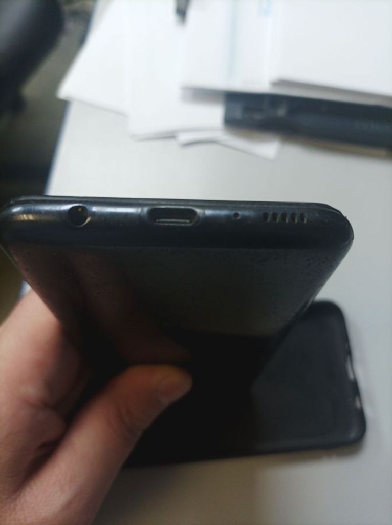 Samsung galaxy m20 4/64gb Код:01-200832718. Зображення 8