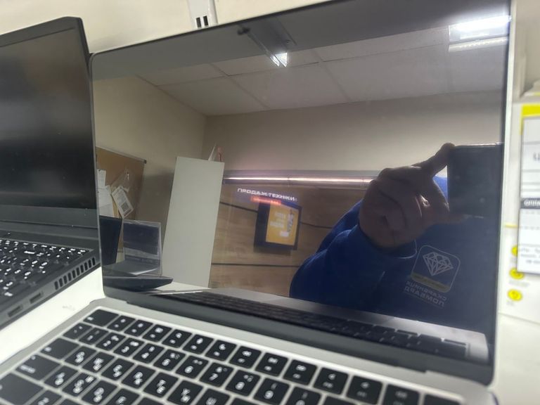 Розпродаж Apple macbook air 13.6'' a3113/m3/ram8gb/ssd256gb/gpu 8 core, продавець Техноскарб