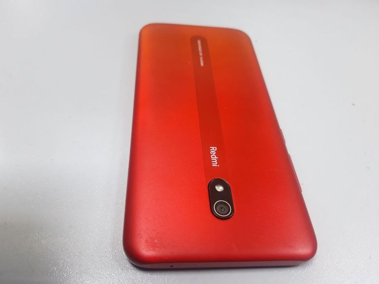 Xiaomi Redmi 8A 4/64GB Black Код:01-200844503. Изображение 7