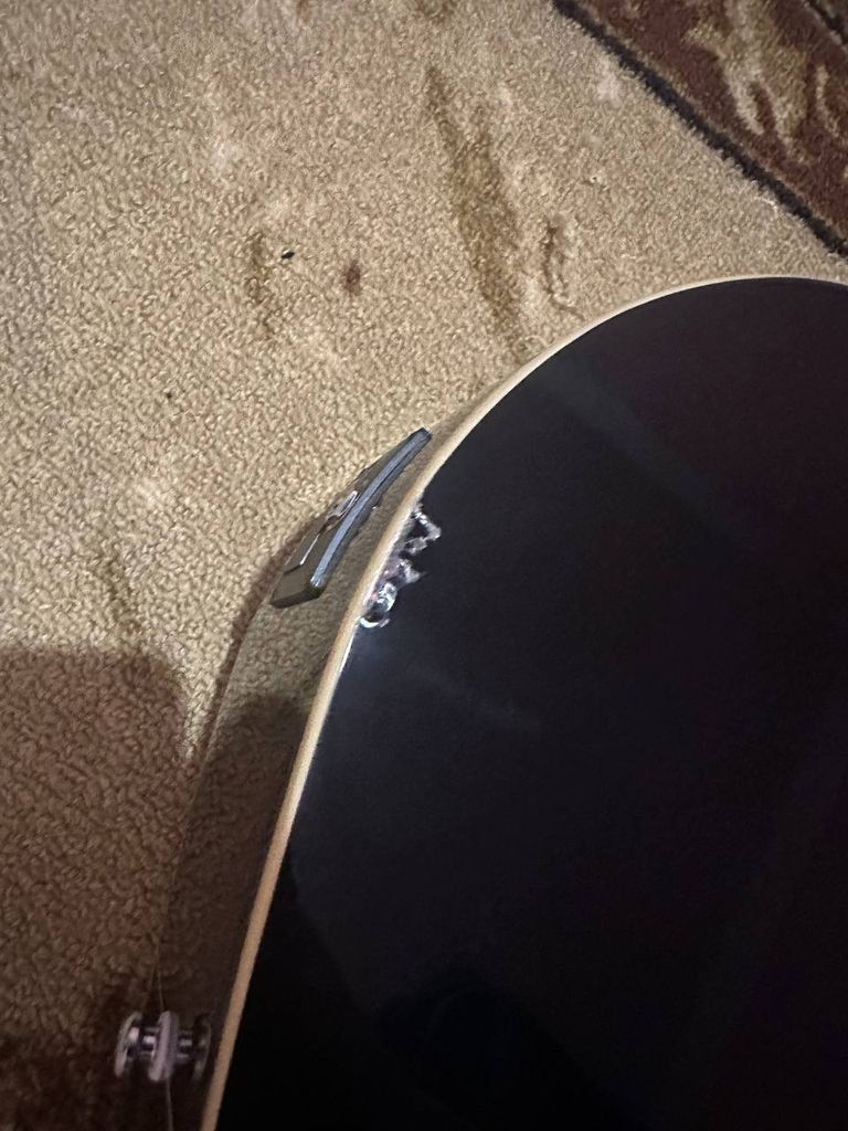 Дешево Cort AD880CE BK з ломбарду