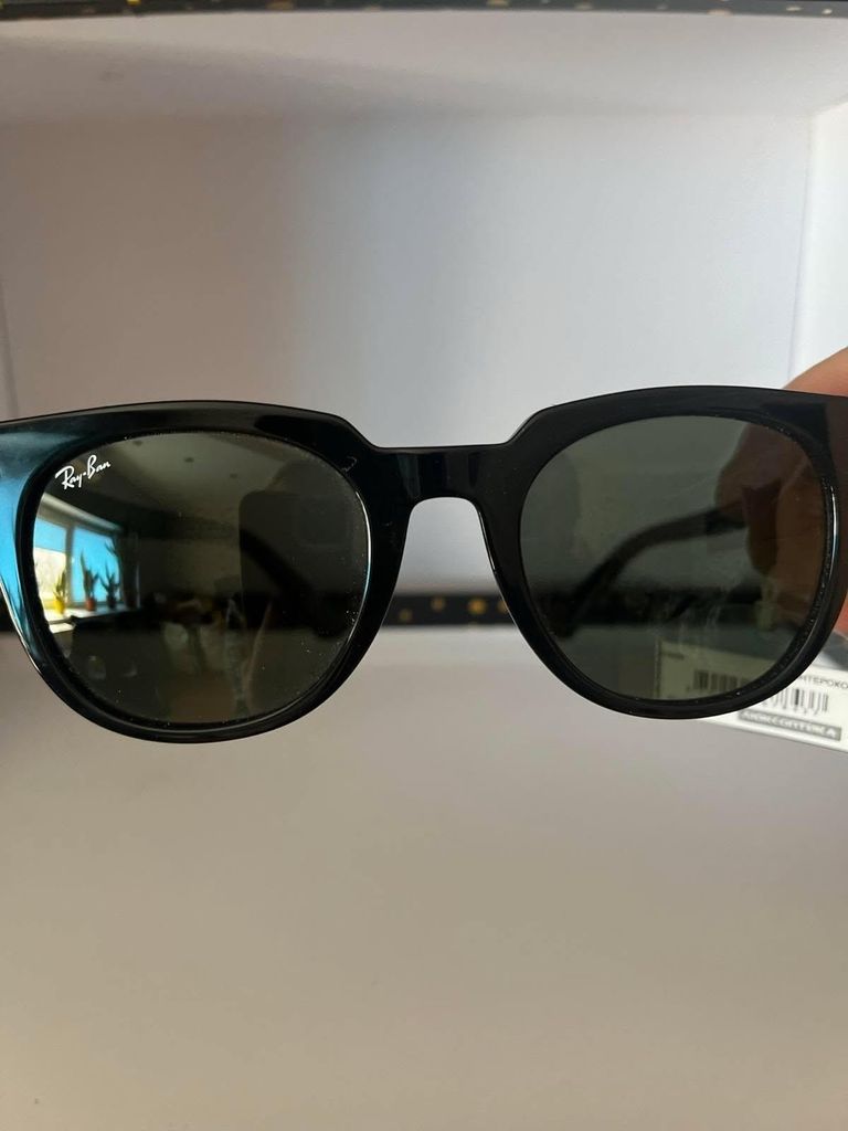 Купити сонячні окуляри Ray-Ban Б/У