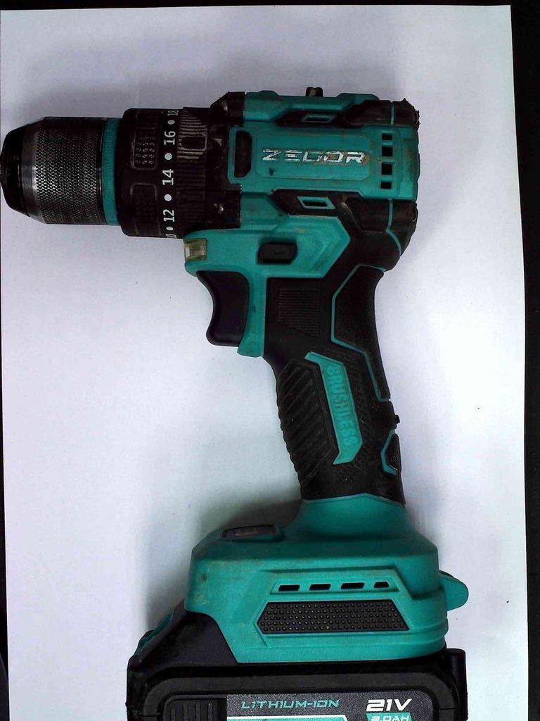 Дешево Zegor CDB-21BLH з ломбарду