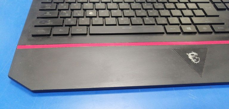 Дешиво MSI Interceptor DS4100 с ломбарда