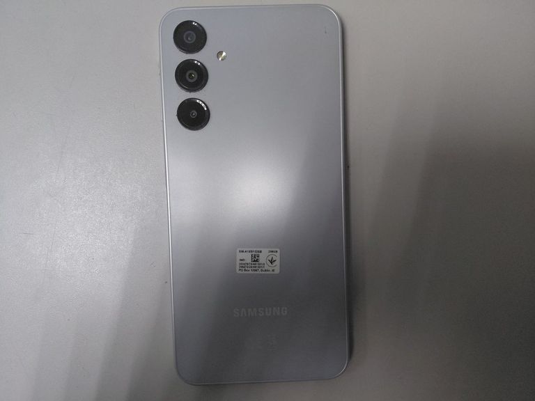 Оголошення Samsung galaxy a16 sm-a165f 8/256gb Б/У