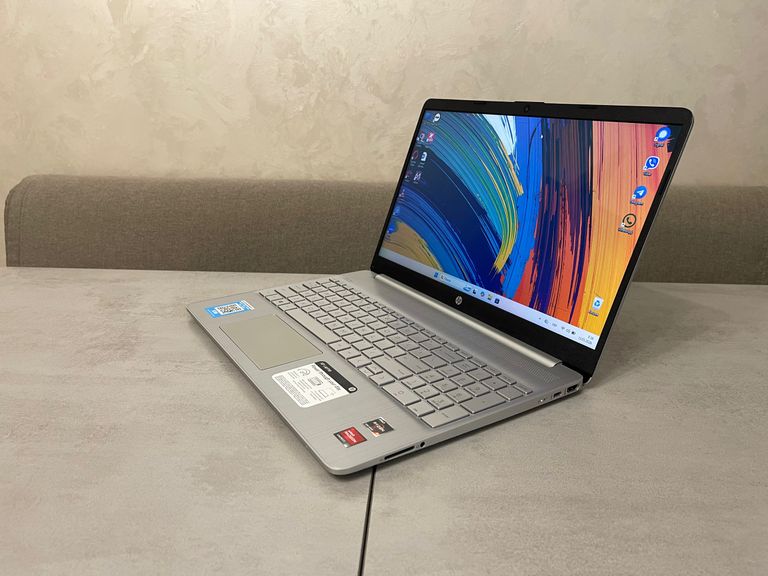 Оголошення HP Pavilion 15-ef2048nr Б/У