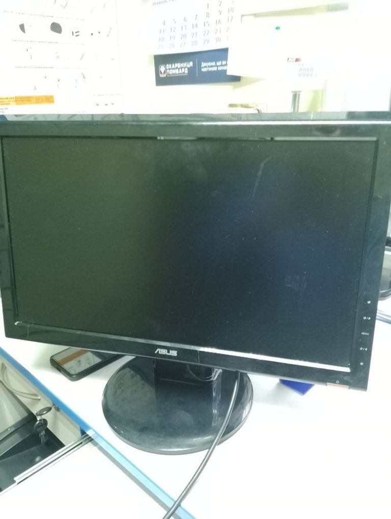 Дешиво Asus vh203d с ломбарда