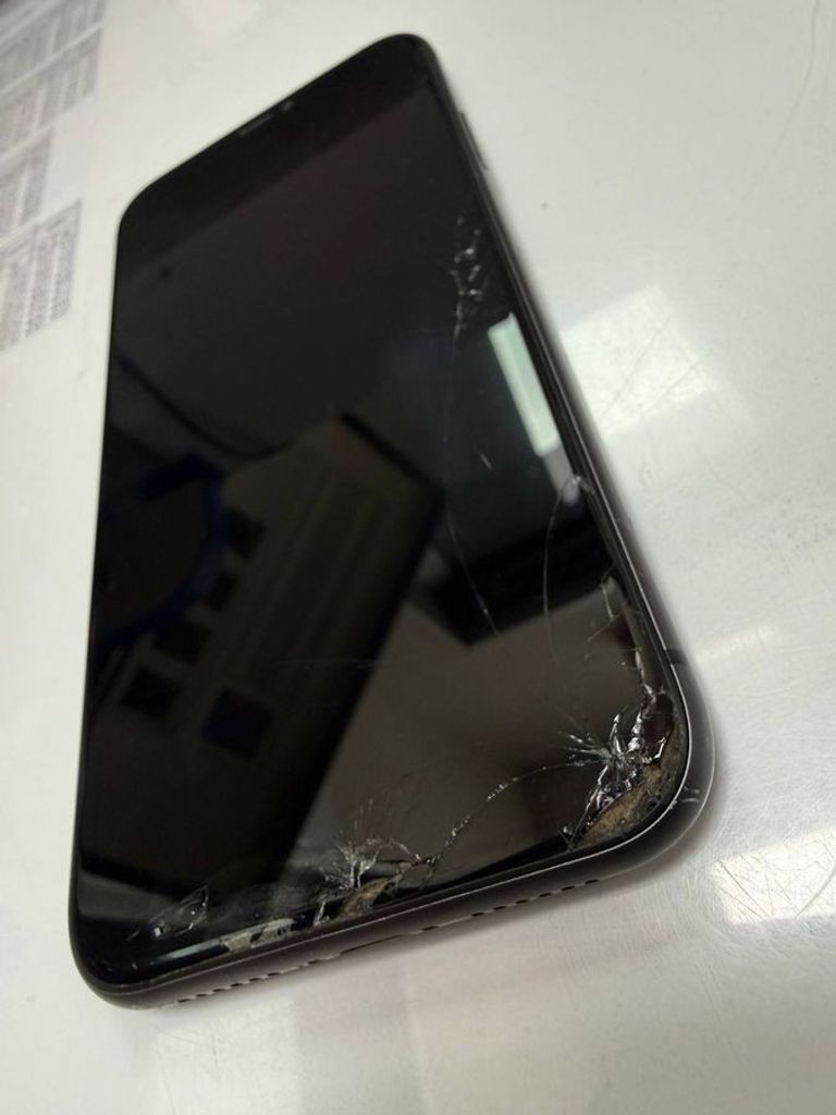 Купити Apple iphone 11 64gb Б/У