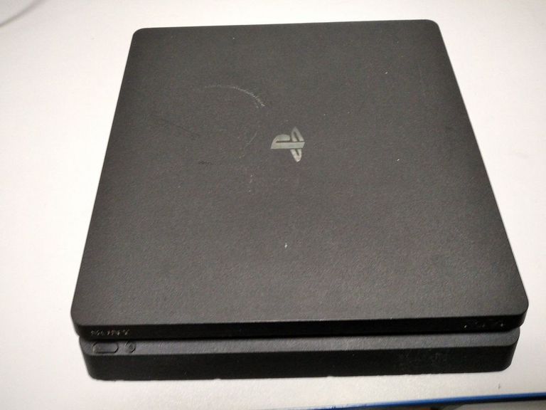 Оголошення Sony playstation 4 slim 500gb Б/У