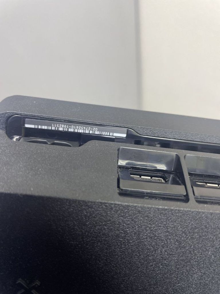  Sony PlayStation 4 Slim 1TB Black Код:01-200910090. Зображення 7