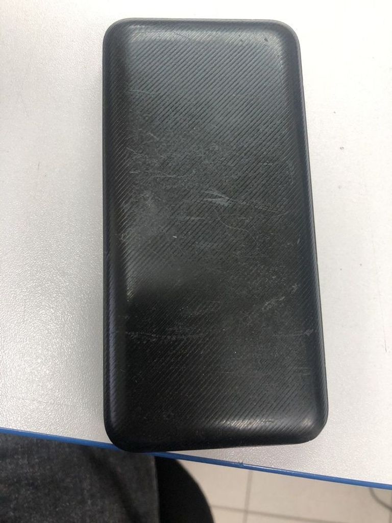 Оголошення - 10000 mah Б/У