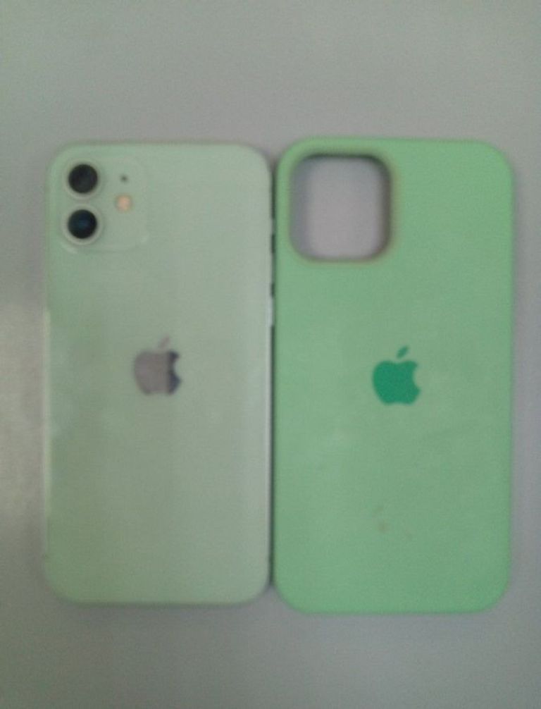 Распродажа Apple iPhone 12 64GB (PRODUCT)RED, продавец Техноскарб