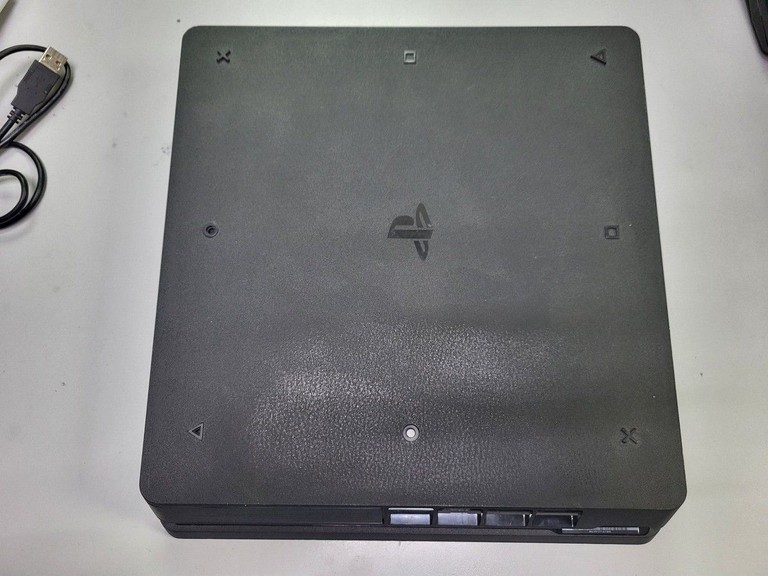 Оголошення  Sony PlayStation 4 Slim 1TB Black Б/У