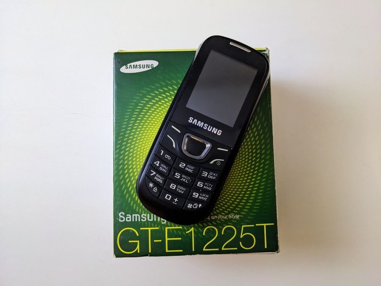 Дешево Samsung e1225 duos з ломбарду