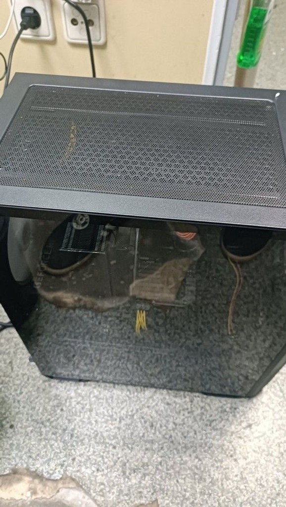 Объявление Пк intel core i5-12400f/ram 32 gb/hdd відсутній/ssd 1000 gb/nvidia rtx 5060 (geforce) 8gb gddr7 128bit Б/У
