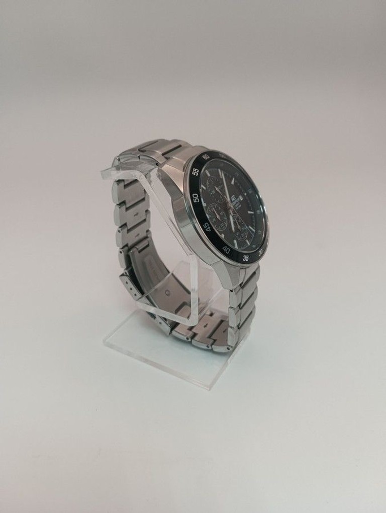 Дешиво Casio efr-526 с ломбарда