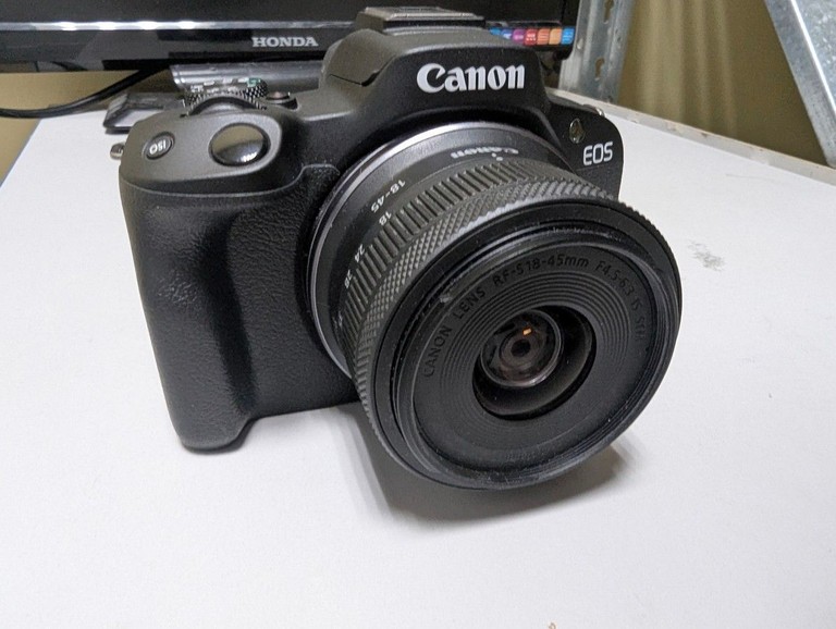 Оголошення Canon eos r50 kit rf-s 18-45mm is stm Б/У