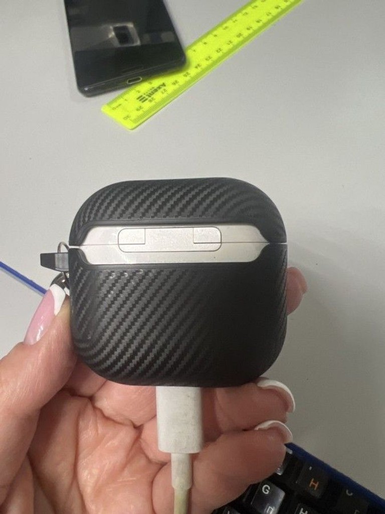 Apple airpods 4 with active noise cancellation Код:01-200975619. Изображение 5