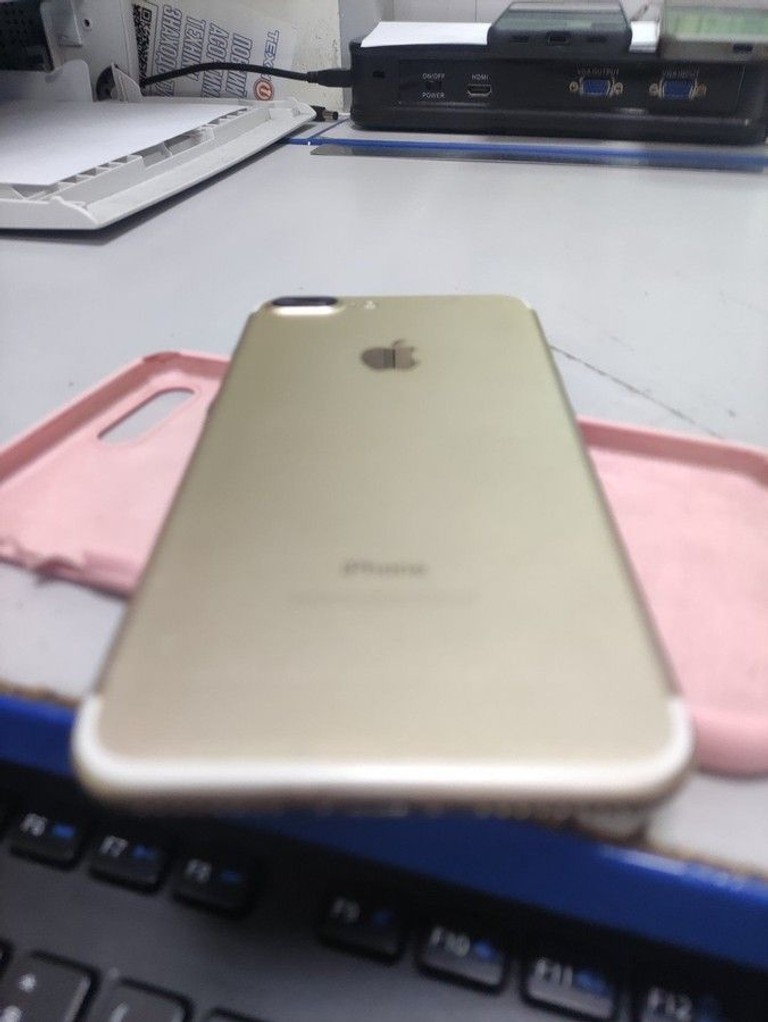 Оголошення Apple iphone 7 plus 128gb Б/У