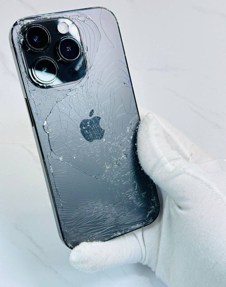 Apple iphone 14 pro 256gb Код:01-200998939. Изображение 9